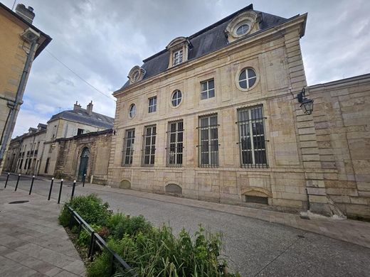 Apartment in Dijon, Cote d'Or