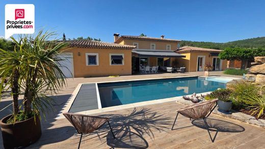 Villa in Saint-Cézaire-sur-Siagne, Alpes-Maritimes