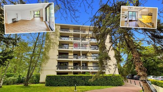Apartment / Etagenwohnung in Versailles, Yvelines