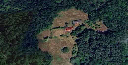 Luxury home in Tocane-Saint-Apre, Dordogne