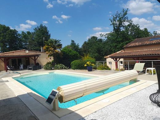 Luxe woning in Chourgnac, Dordogne