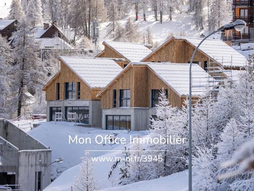 山间木屋  Risoul, Hautes-Alpes