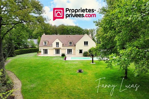 Luxury home in Janvry, Essonne