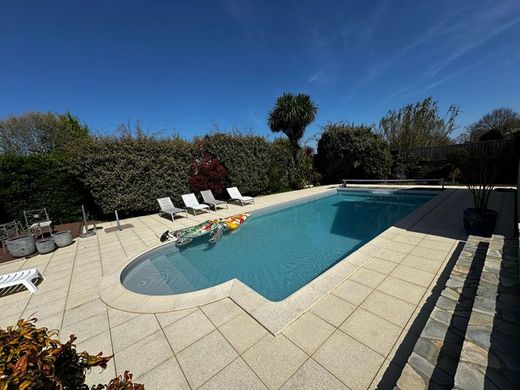 Luxury home in Saint-Hilaire-de-Chaléons, Loire-Atlantique