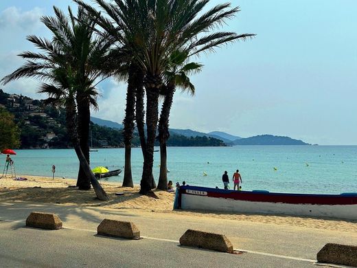 Apartment in Le Lavandou, Var