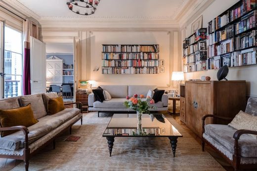 Apartment / Etagenwohnung in Chatelet les Halles, Louvre-Tuileries, Palais Royal, Paris