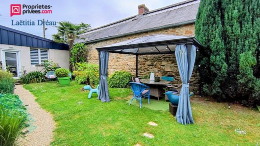 Luxury home in Guingamp, Côtes-d'Armor