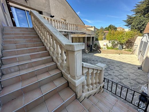 Luxury home in Gigean, Hérault