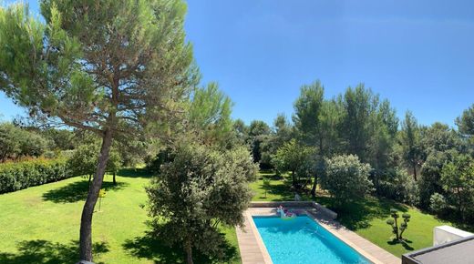 Casa di lusso a Saint-Didier, Vaucluse