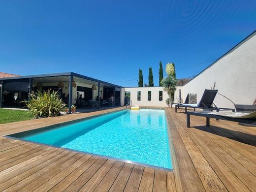 Villa en Le Fauga, Alto Garona