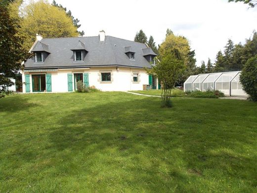 Luxury home in Combourg, Ille-et-Vilaine