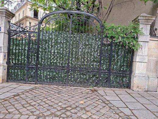 Apartment in Provence-Opéra – Grands Boulevards, Paris