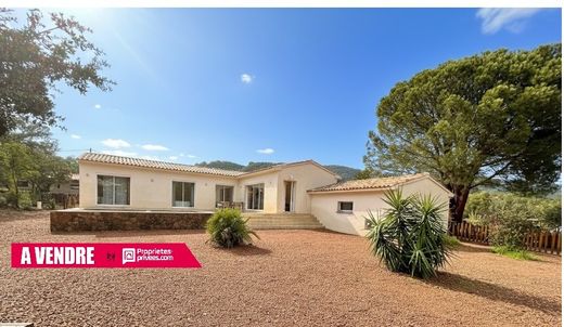 Luxus-Haus in Lecci, Südkorsika