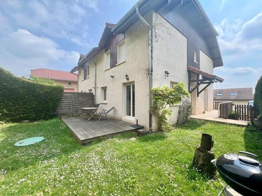 Casa de lujo en Péron, Ain