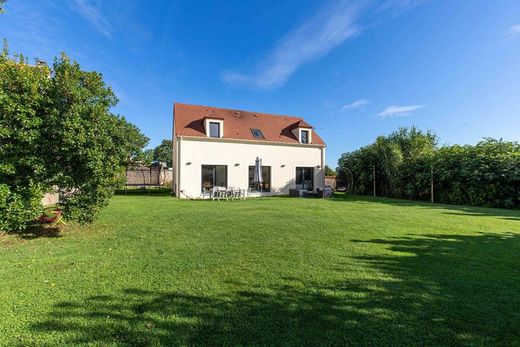 Luxe woning in Jambville, Yvelines