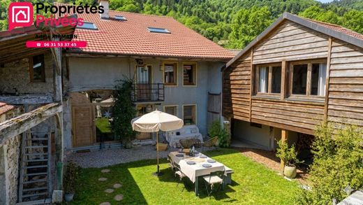 Luxury home in Collonges, Ain
