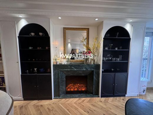 Daire Salpêtrière, Butte-aux-Cailles, Croulebarbe, Paris