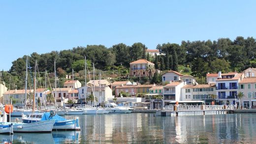 豪宅  Saint-Mandrier-sur-Mer, Var