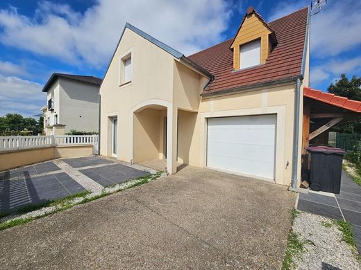 Luxury home in Herblay, Val d'Oise