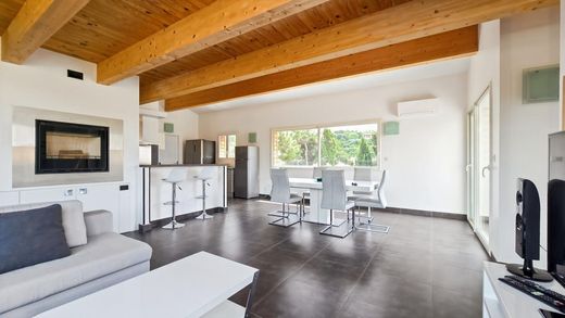 Piso / Apartamento en Propriano, Córcega del Sur