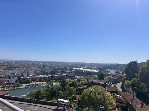 Apartment in Lyon, Rhône