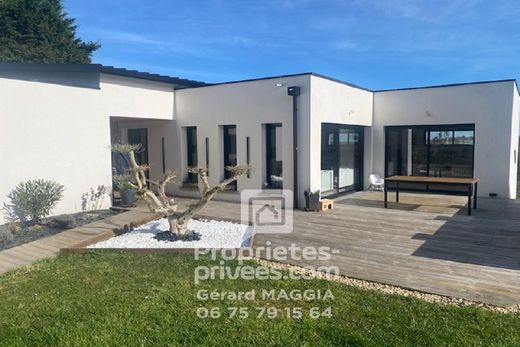 Luxury home in Moustoir-Ac, Morbihan
