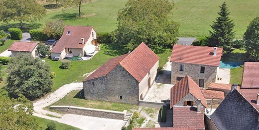 Marcillac-Saint-Quentin, Dordogneのカントリー風またはファームハウス