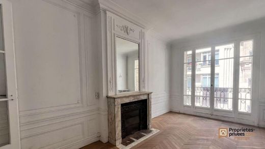 Apartment / Etagenwohnung in Monceau, Courcelles, Ternes, Paris