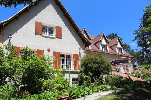 Luxus-Haus in Trélissac, Dordogne