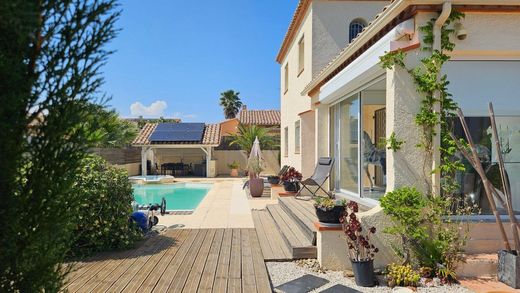 Luxury home in Latour-Bas-Elne, Pyrénées-Orientales