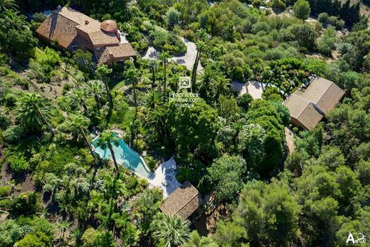 Maison de luxe à Carqueiranne, Var