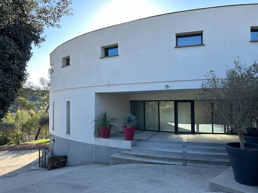 Villa in Saint-Gély-du-Fesc, Hérault