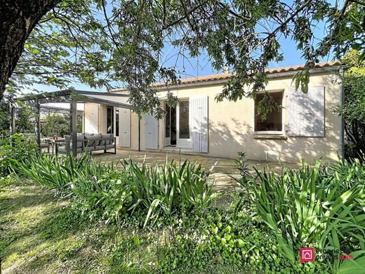 Casa di lusso a Marsilly, Charente-Maritime