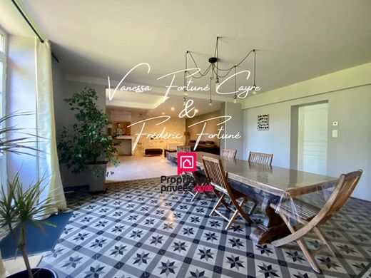 Lüks ev Cavignac, Gironde