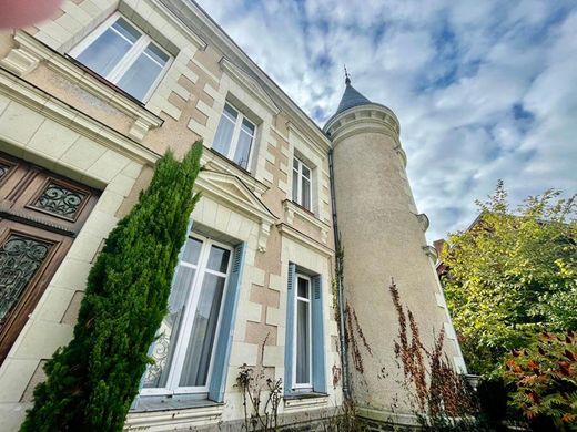 Luxe woning in Ancenis, Loire-Atlantique