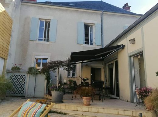 Luxury home in Bourges, Cher