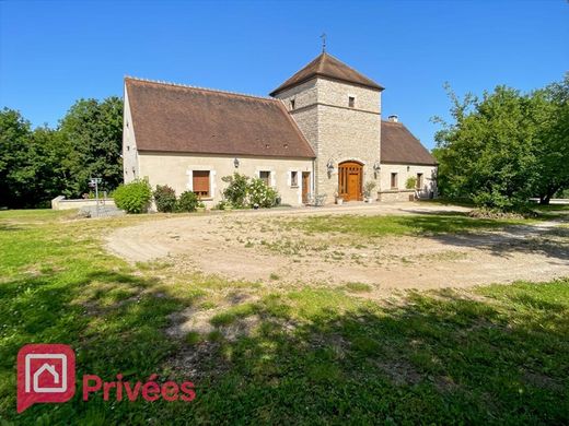 Luxury home in Grimault, Yonne