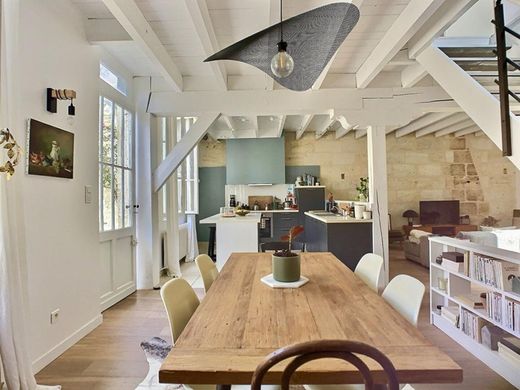 Luxury home in Bordeaux, Gironde