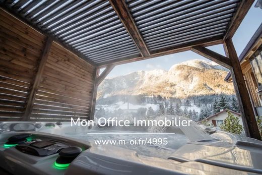 Chalet à Le Petit-Bornand-les-Glières, Haute-Savoie