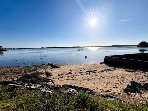 Luxury home in Baden, Morbihan