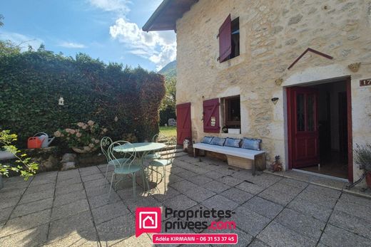 Maison de luxe à Collonges, Ain