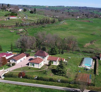Luxury home in Nantheuil, Dordogne