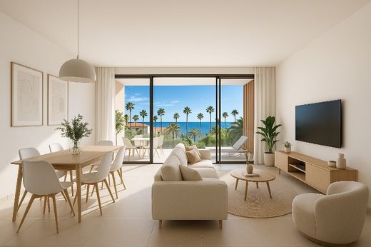 Apartment / Etagenwohnung in Sanary-sur-Mer, Var