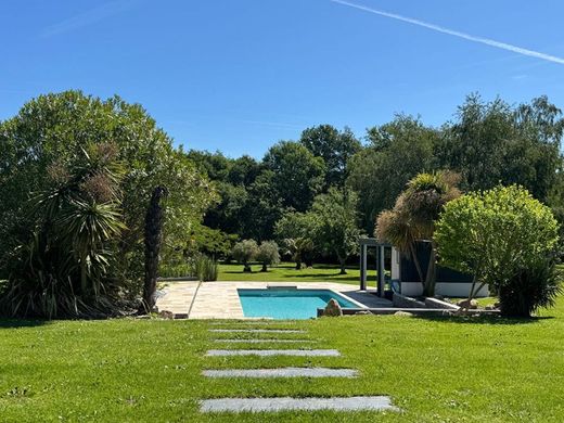 Lüks ev Sallebœuf, Gironde