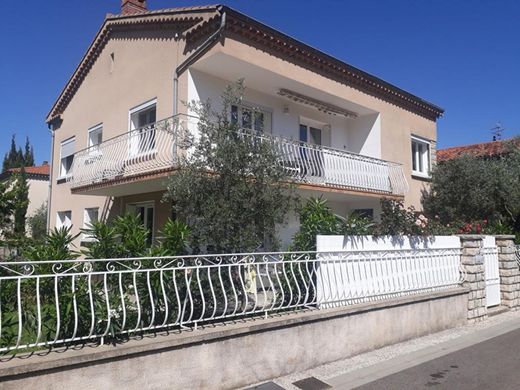 Luxury home in Nyons, Drôme