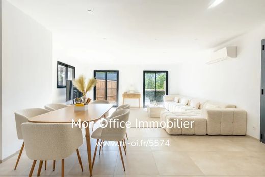 Willa w Simiane-Collongue, Bouches-du-Rhône