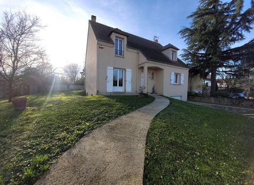 Luxury home in Brunoy, Essonne