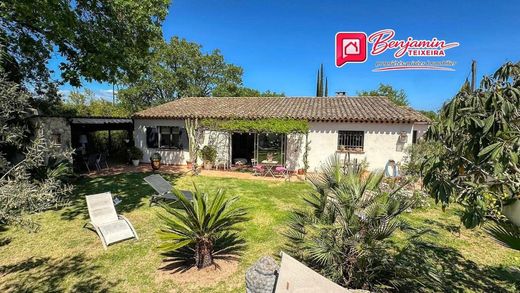 Villa in Roquebrune-sur-Argens, Var