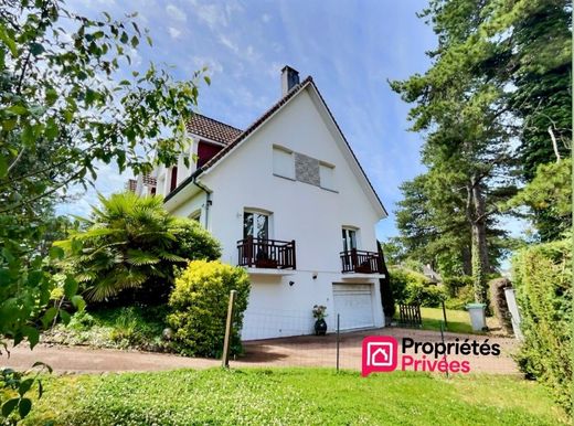 Luxury home in Hardelot-Plage, Pas-de-Calais