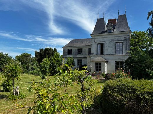 Luxury home in Les Rosiers-sur-Loire, Maine-et-Loire